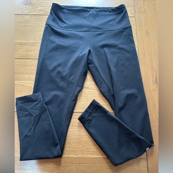 Lululemon Wunder Train Ribbed Black Leggings size 10 - Picture 1 of 3